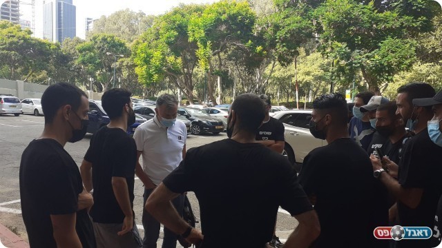 מתארגנים למחאה ( יח"צ)